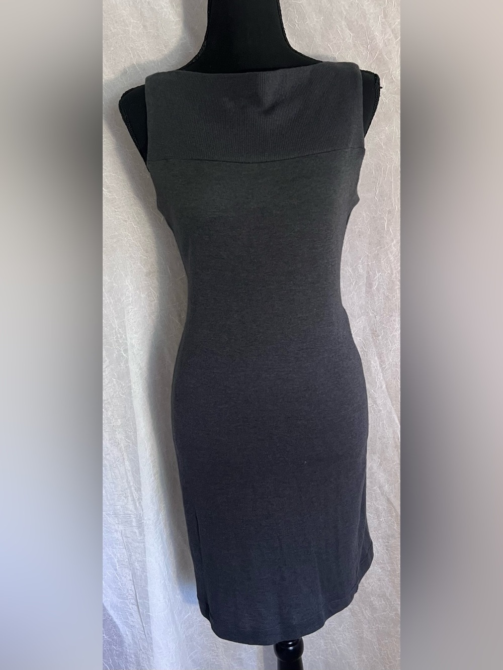 James Perse Sleeveless Midi Sheath Dress in Charcoal
